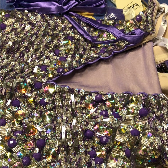 Party time Prom 6428 Size 2 - Picture 3 of 6